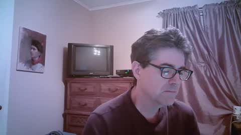 Snapshot of mikewulds chatting on September 14, 1:52 am Mike online show from September 14, 1:52 am