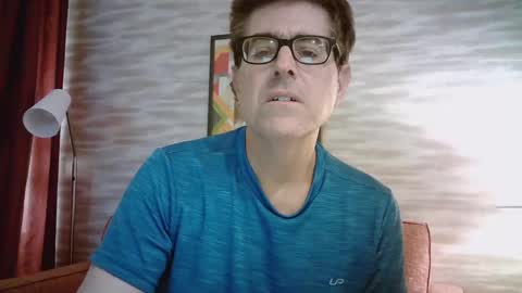 Snapshot of mikewulds chatting on January 31, 1:02 pm Mike online show from January 31, 1:02 pm