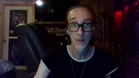 Snapshot of mikey33436 chatting on December 29, 4:48 am Michael online show from December 29, 4:48 am