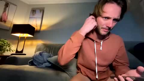 Snapshot of mikeywhite123 chatting on January 21, 7:58 am mikeywhite123 online show from January 21, 7:58 am
