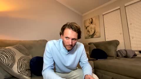 Snapshot of mikeywhite123 chatting on December 2, 2:35 am mikeywhite123 online show from December 2, 2:35 am