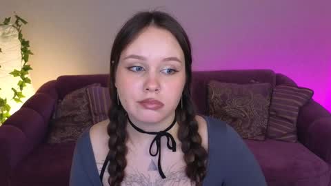 Mikki online show from January 28, 9:40 pm
