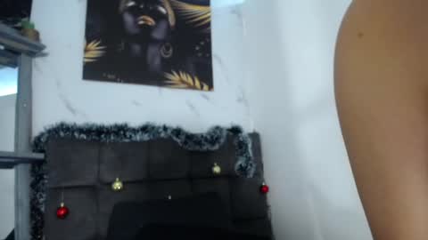 Snapshot of mikoto_urab chatting on December 13, 3:54 pm Mikoto Urb online show from December 13, 3:54 pm