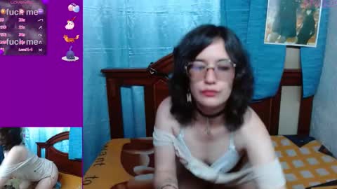 Mila-Lunala online show from February 8, 1:43 am