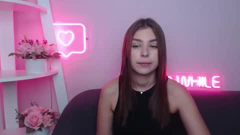 milanaangelas online show from February 21, 5:46 am