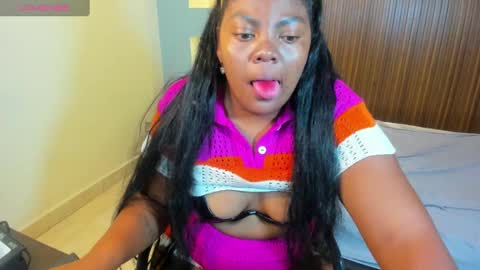 Mila Luv Black online show from September 12, 4:25 am