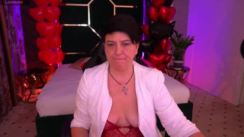 milaskyy online show from February 16, 5:26 pm