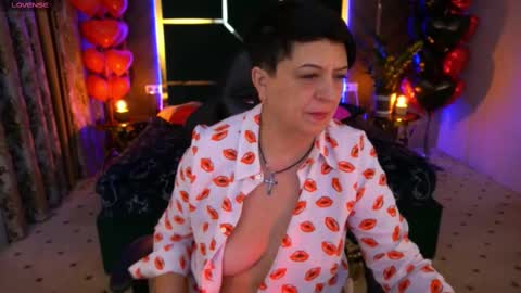 milaskyy online show from February 25, 5:19 am