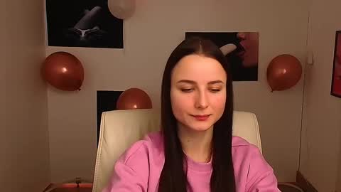 Snapshot of milly_liss chatting on February 28, 7:26 am Milly online show from February 28, 7:26 am