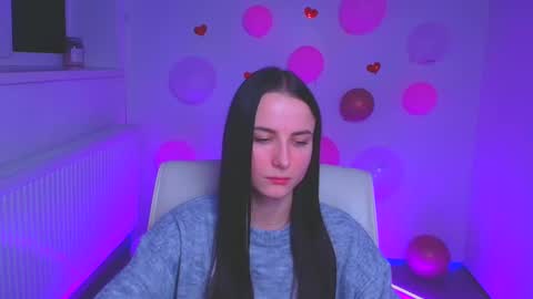 Snapshot of milly_liss chatting on February 26, 9:44 am Milly online show from February 26, 9:44 am