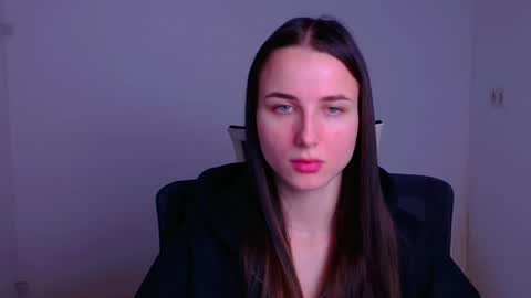 Snapshot of milly_liss chatting on December 26, 6:30 am Milly online show from December 26, 6:30 am