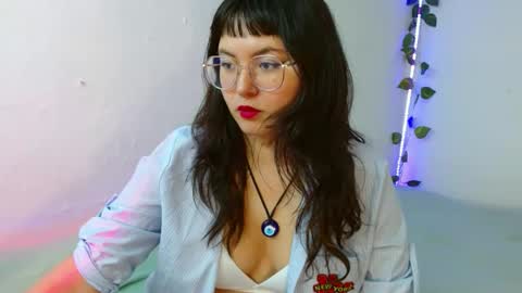mily_baker online show from February 3, 12:25 am