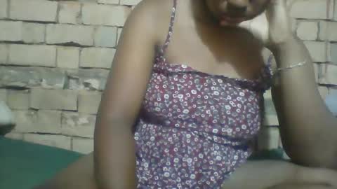 Snapshot of minie4tina chatting on January 29, 6:12 am Minie4Tina online show from January 29, 6:12 am