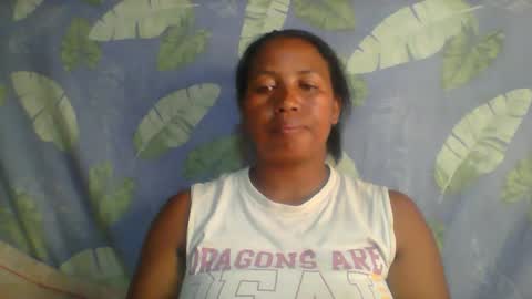 Snapshot of minie4tina chatting on February 7, 12:39 pm Minie4Tina online show from February 7, 12:39 pm
