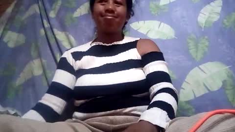Snapshot of minie4tina chatting on March 9, 4:49 am Minie4Tina online show from March 9, 4:49 am