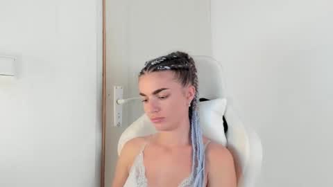 MIA online show from September 23, 11:37 am