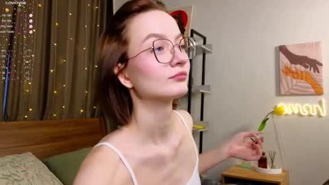 Snapshot of minnietammy chatting on March 4, 1:01 am Mary is here 3 My favorite patterns 77143222321Try my private online show from March 4, 1:01 am