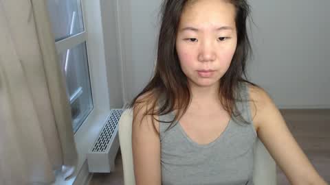 Snapshot of mira_g chatting on February 13, 10:23 am mira_g online show from February 13, 10:23 am