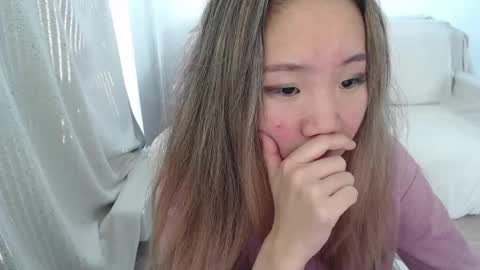 Snapshot of mira_g chatting on September 19, 12:53 pm mira_g online show from September 19, 12:53 pm