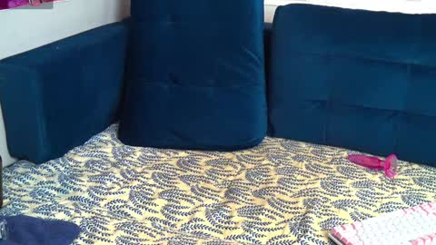 Snapshot of mira_milf chatting on January 14, 8:20 am Mira online show from January 14, 8:20 am
