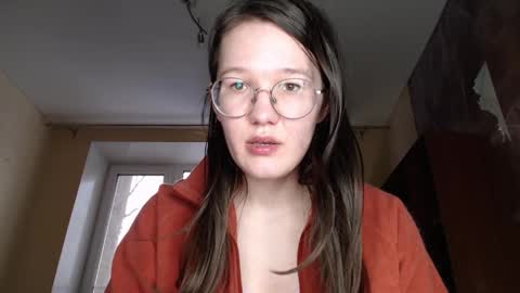 Snapshot of miriamor chatting on February 14, 1:29 pm Mira online show from February 14, 1:29 pm
