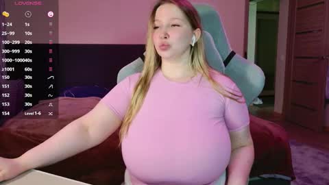 Snapshot of miss_anna909 chatting on September 20, 1:47 pm Anna online show from September 20, 1:47 pm