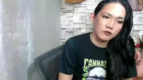 miss butterfly online show from February 6, 11:20 am