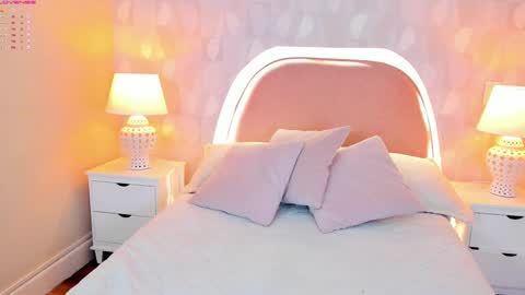 Snapshot of miss_carrot chatting on January 30, 10:19 pm julieta online show from January 30, 10:19 pm
