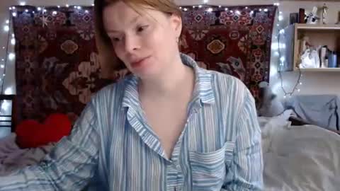 Elis online show from February 5, 12:06 pm