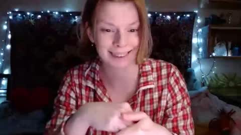 Elis online show from March 3, 3:32 pm