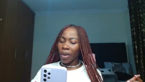 Miss Kiarrafit online show from January 25, 2:25 pm
