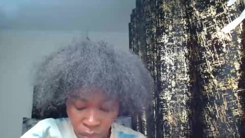 Miss Kiarrafit online show from February 18, 10:58 pm