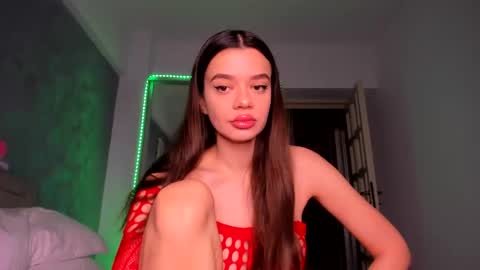 Snapshot of miss_medyson chatting on February 24, 7:55 am miss_medyson online show from February 24, 7:55 am