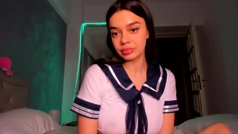 Snapshot of miss_medyson chatting on February 7, 7:06 pm miss_medyson online show from February 7, 7:06 pm