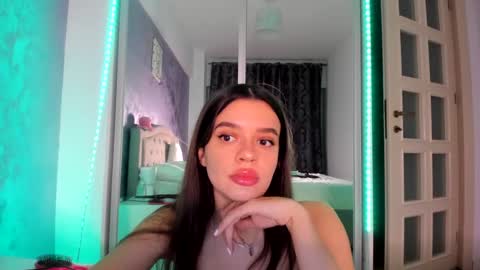 Snapshot of miss_medyson chatting on January 26, 4:41 pm miss_medyson online show from January 26, 4:41 pm