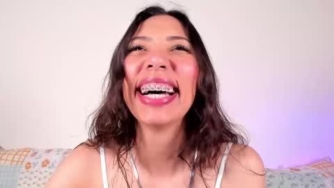 Snapshot of miss_veronica2 chatting on September 12, 1:13 pm Miss Veronica online show from September 12, 1:13 pm