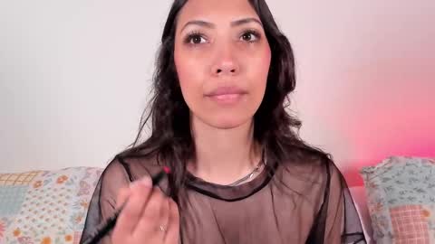 Snapshot of miss_veronica2 chatting on September 9, 1:11 pm Miss Veronica online show from September 9, 1:11 pm