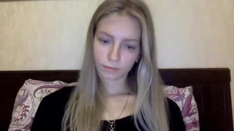 Alli not bb not babe not baby online show from February 16, 8:10 am