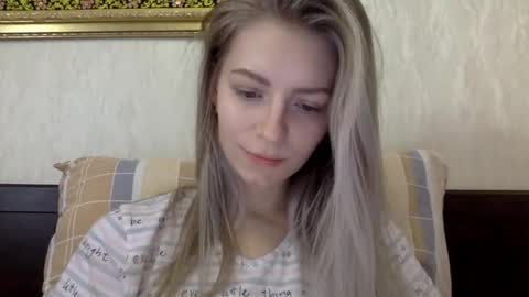 Alli not bb not babe not baby online show from February 17, 7:15 am