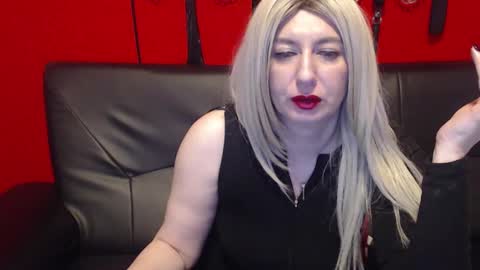 MissKaliAnia online show from February 25, 10:59 am