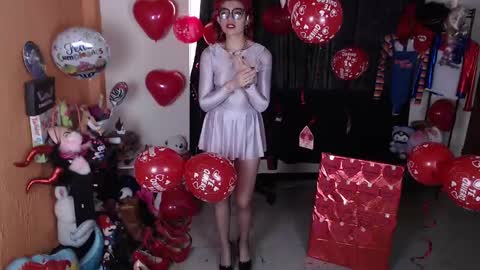 Snapshot of missmia2 chatting on February 15, 3:50 pm Miss Mia online show from February 15, 3:50 pm
