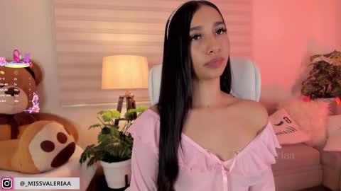 Snapshot of missvaleriaa chatting on March 7, 12:37 am Valeria Davila online show from March 7, 12:37 am