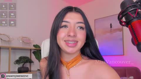Snapshot of missvancouver_ chatting on February 20, 6:39 am Mafe Jimenez online show from February 20, 6:39 am