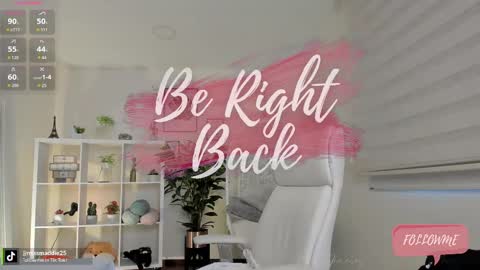 Snapshot of missvancouver_ chatting on September 22, 12:31 pm Mafe Jimenez online show from September 22, 12:31 pm