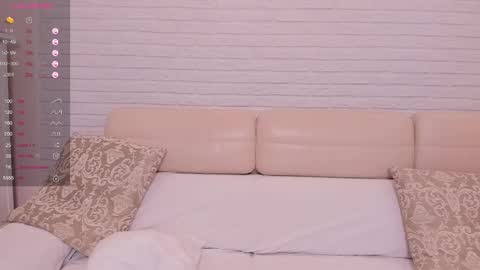 Snapshot of missxcaprice chatting on March 2, 2:41 am missxcaprice online show from March 2, 2:41 am