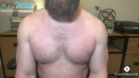 Snapshot of mister_dilf chatting on March 12, 1:51 pm MISTER DILF online show from March 12, 1:51 pm