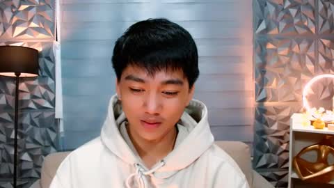 SAINT SACHI  will make your day  online show from January 20, 9:13 am