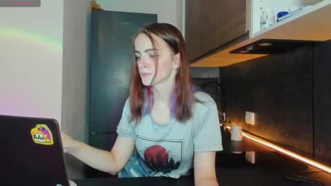 Snapshot of mistiva chatting on September 12, 5:26 pm Hi everyone Im Tina online show from September 12, 5:26 pm