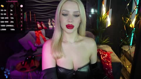 Darsy online show from January 27, 5:04 pm