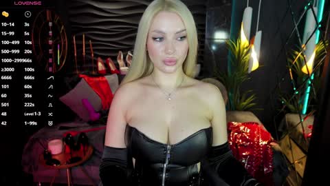 Darsy online show from January 21, 2:05 pm